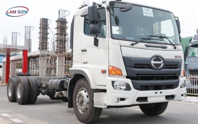 Hino 3 chân thùng 9.4m