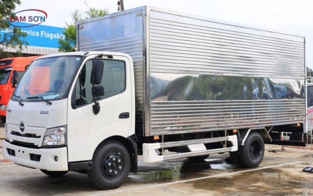 Hino 300 XZU 720 Thùng Kín - Showroom Hino Lam Sơn - 8