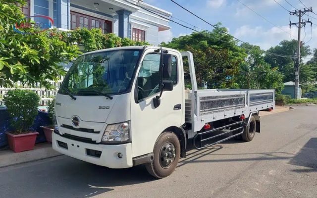 Hino 3t5 thùng lửng