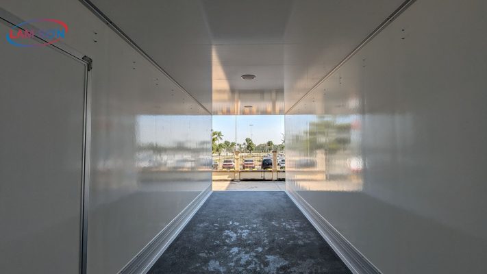 Thùng bảo ôn nhìn từ bên trong